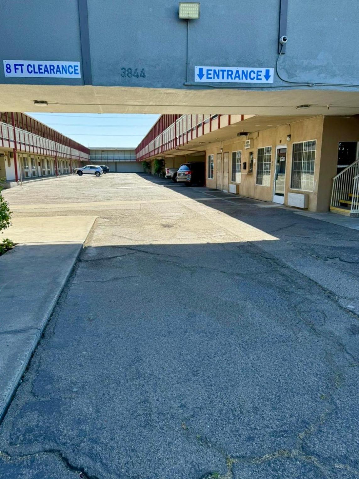 Regency Inn Fresno Exterior photo